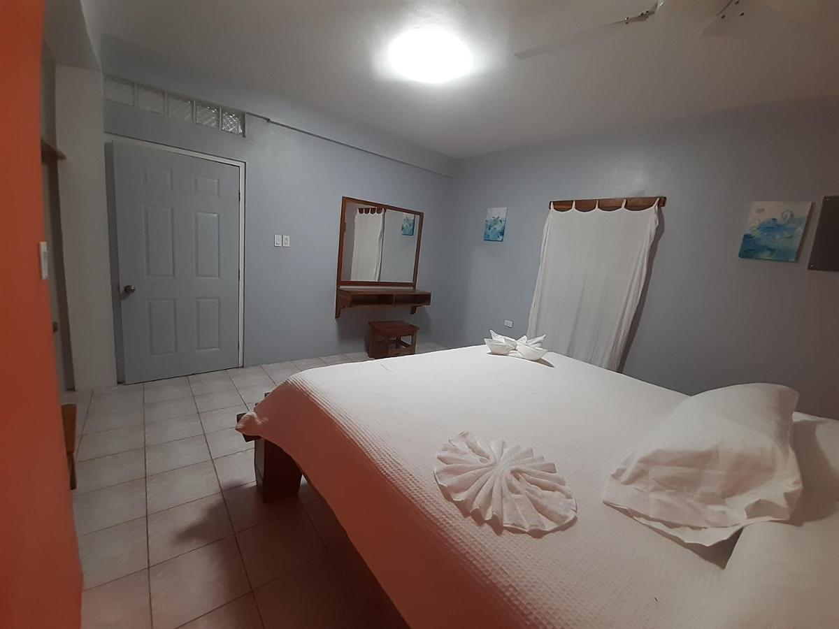 Rachel Land Lejlighed Caye Caulker Eksteriør billede