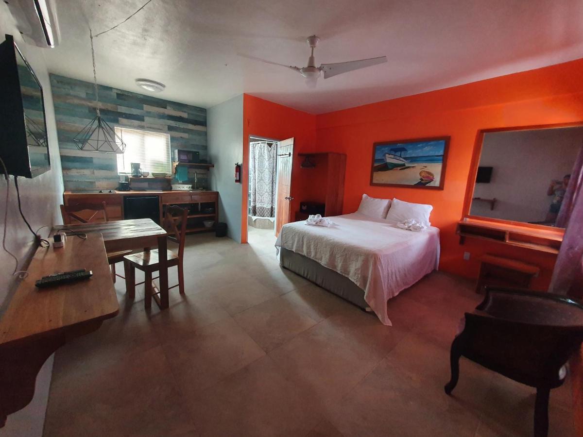 Rachel Land Lejlighed Caye Caulker Eksteriør billede