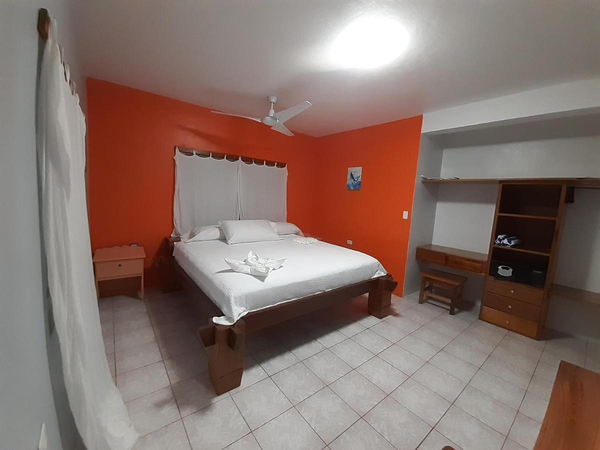 Rachel Land Lejlighed Caye Caulker Eksteriør billede