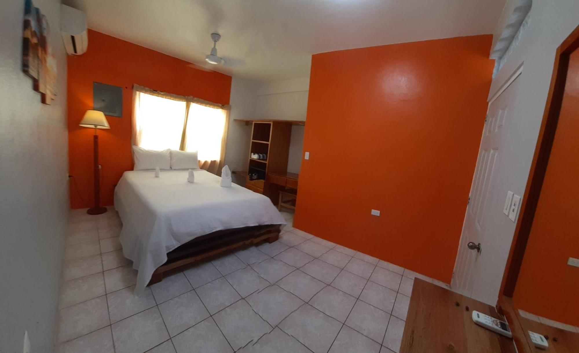 Rachel Land Lejlighed Caye Caulker Eksteriør billede