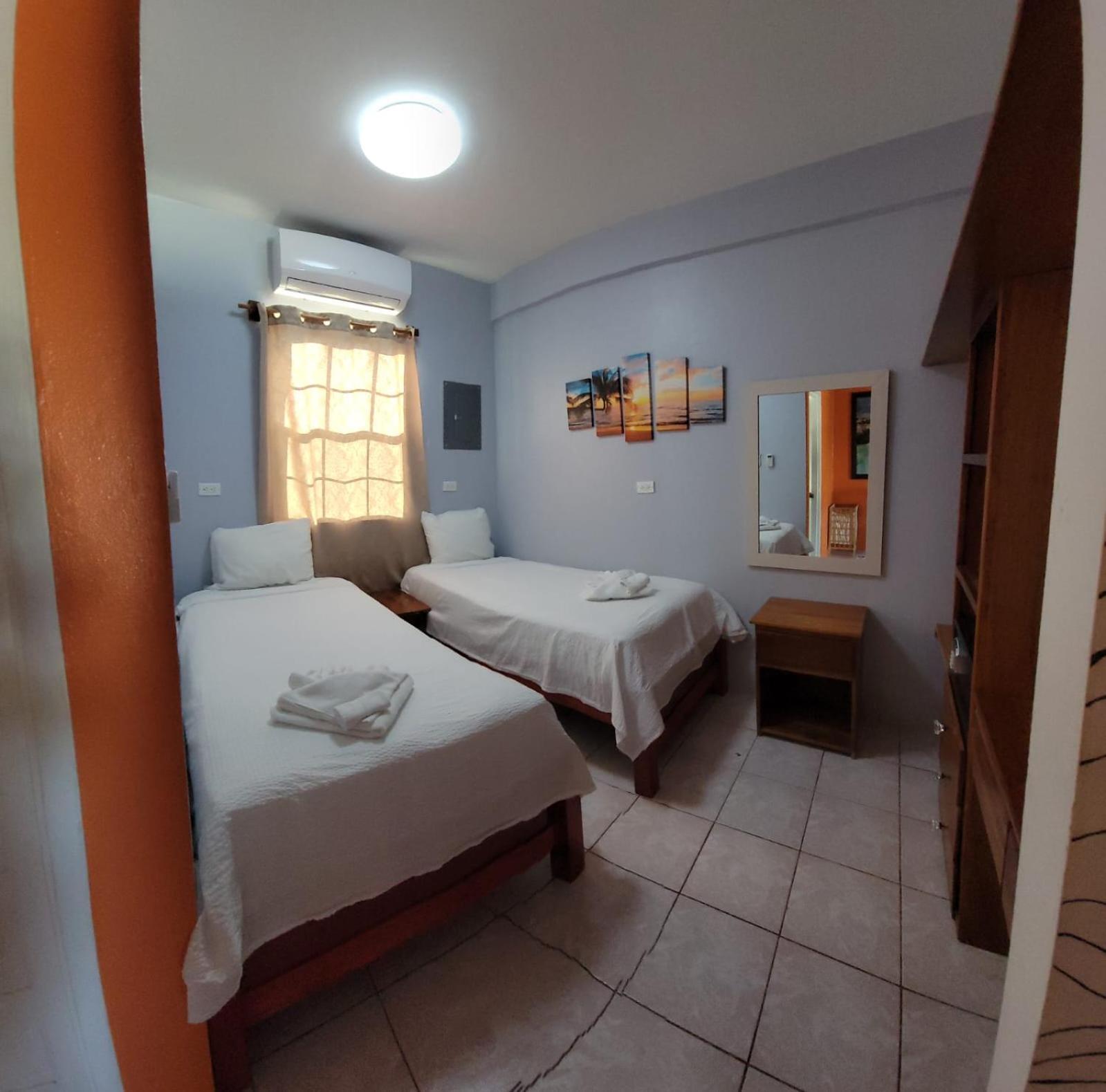 Rachel Land Lejlighed Caye Caulker Eksteriør billede